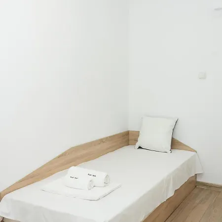 Apartament Bright 2-bedroom Near Center *